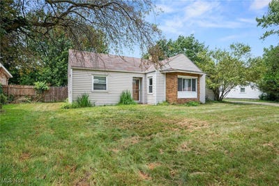 /international/us/1298-beech-street-willoughby-oh-110101125631/?lang=zh-tw