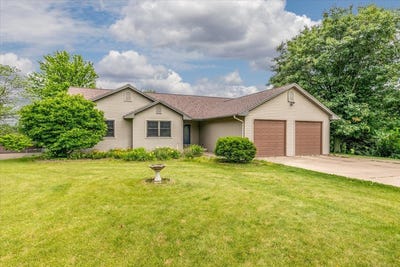 /international/us/2706-w-15th-street-s-newton-ia-110100471004/