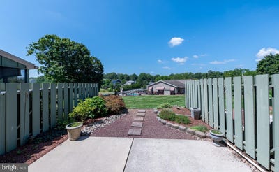 /international/us/51-roboda-boulevard-royersford-pa-110101400581/
