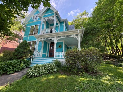 /international/us/304-jefferson-st-brookville-pa-110106345531/