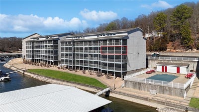 /international/us/267-vision-drive-camdenton-mo-110097913052/