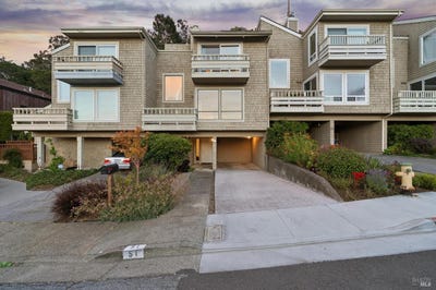 /international/us/51-marin-avenue-sausalito-ca-110108666388/