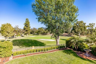 /international/us/1910-vineyard-avenue-vista-ca-110100422591/