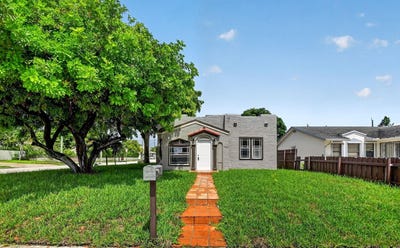 /international/us/739-kaye-street-west-palm-beach-fl-110119991047/