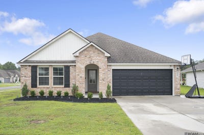 /international/us/35488-grovemont-dr-denham-springs-la-110108293327/