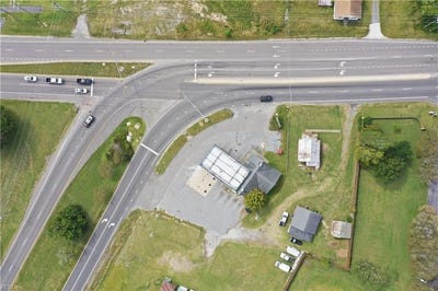 /international/us/19417-brewers-neck-blvd-smithfield-va-110120411315/
