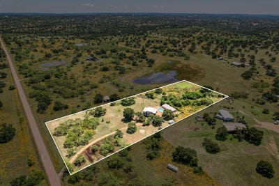 /international/us/6410-gray-rd-valley-spring-tx-110106552295/