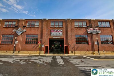 /international/us/11-w-2nd-street-bethlehem-city-pa-110107029112/