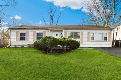 /international/us/4201-birchwood-road-richton-park-il-110108224787/
