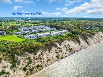 /international/us/3103-bluffs-drive-s-baiting-hollow-ny-110120087832/