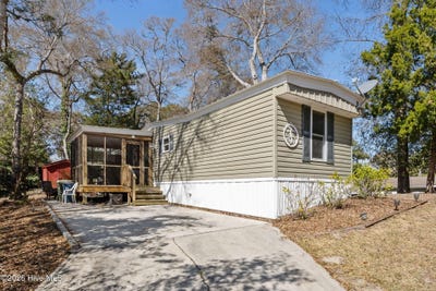 /international/us/315-miller-street-emerald-isle-nc-110107540134/