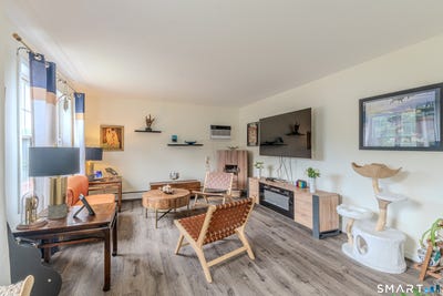 /international/us/60-warner-avenue-middletown-ct-110108379891/