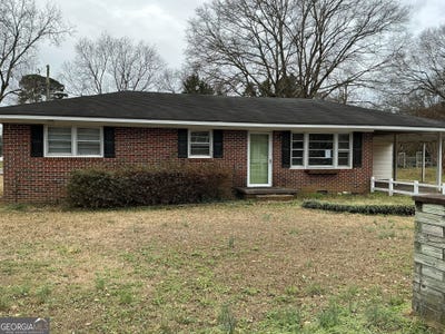 /international/us/15-cedar-street-hartwell-ga-110104899377/