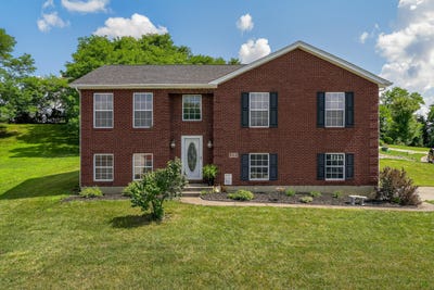 /international/us/105-ten-mile-drive-dry-ridge-ky-110101459720/