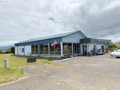 /international/us/175-w-3rd-st-tillamook-or-110109921347/