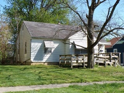 /international/us/246-fairview-street-marion-oh-110107459278/