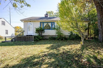 /international/us/5261-southcrest-avenue-hamburg-ny-110120426421/