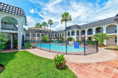 /international/us/14921-windward-drive-corpus-christi-tx-110106927412/
