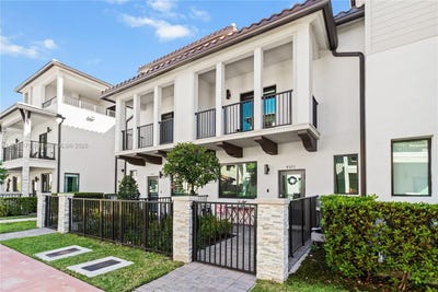 /international/us/4575-nw-83rd-pkwy-doral-fl-110098154449/