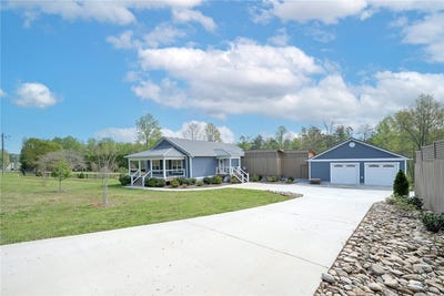 /international/us/1122-midway-road-pickens-sc-110100024783/