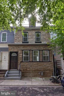 /international/us/123-green-street-lancaster-pa-110110364851/