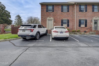 /international/us/1203-e-8th-avenue-johnson-city-tn-110107004529/