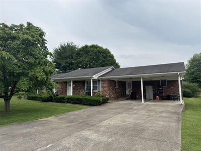 /international/us/151-southwest-drive-scottsville-ky-110100044311/