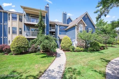 /international/us/147-longfield-court-east-brunswick-nj-110100879178/