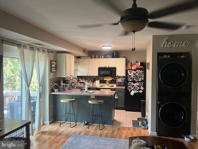 /international/us/3908-eastview-lane-wilmington-de-110108379047/