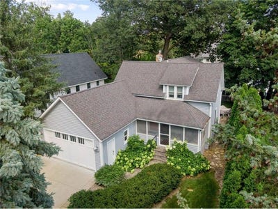 /international/us/4295-northern-road-deephaven-mn-110101508117/?lang=en
