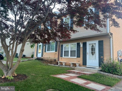 /international/us/195-stonegate-drive-frederick-md-110108236772/