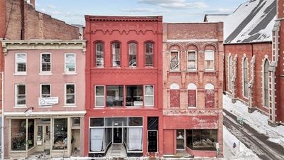 /international/us/136-court-st-binghamton-ny-110105707808/