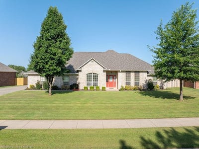 /international/us/12904-diamond-ln-fort-smith-ar-110108119123/