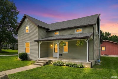 /international/us/511-s-jackson-street-south-whitley-in-110119653750/