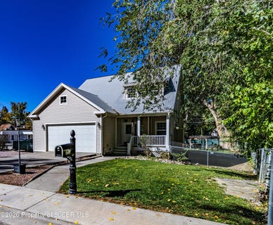 /international/us/223-n-mesa-verde-avenue-aztec-nm-110120646556/