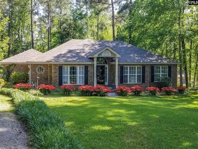 /international/us/138-erica-court-lexington-sc-110120488783/