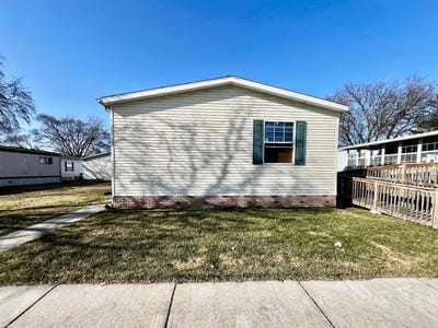 /international/us/17037-easterbridge-macomb-mi-110098211099/