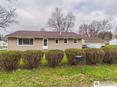/international/us/401-cherry-street-olean-ny-110106816793/