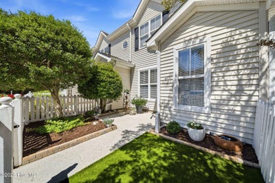 /international/us/5813-wrightsville-avenue-wilmington-nc-110108774229/