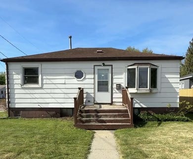 /international/us/720-lacrosse-street-mauston-wi-110108061374/
