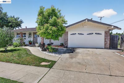 /international/us/1499-cathy-way-hayward-ca-110108176275/