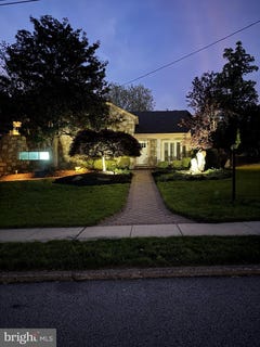 /international/us/7715-doe-lane-glenside-pa-110099827895/