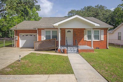 /international/us/220-w-old-pass-road-long-beach-ms-110108254534/