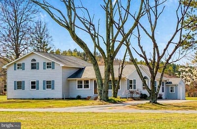 /international/us/3582-meadow-bridge-road-salisbury-md-110107551522/