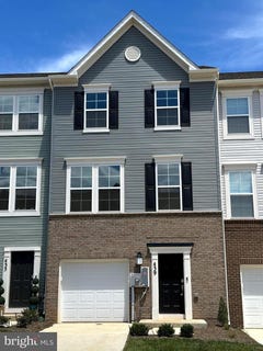 /international/us/439-seeback-drive-charles-town-wv-110108068511/