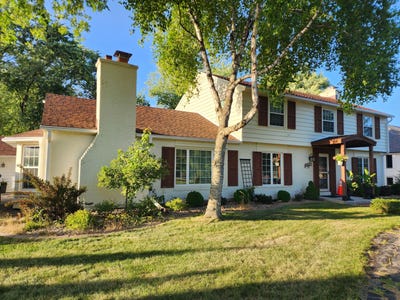 /international/us/18530-pleasant-st-brookfield-wi-110101141709/?lang=en