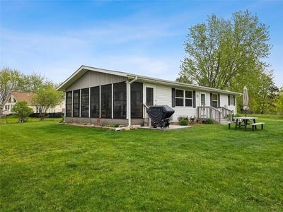 /international/us/26504-lakeview-drive-comfort-twp-mn-110106338338/