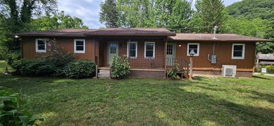 /international/us/205-blackwood-road-cullowhee-nc-110098932501/