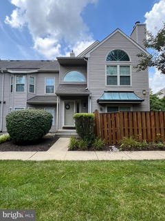 /international/us/4104-waltham-court-yardley-pa-110101022039/