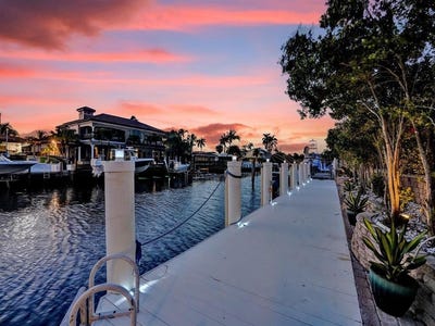/international/us/3811-ne-26th-avenue-lighthouse-point-fl-110108586302/